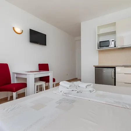 Apartamento By The Sea Rogoznica, Omis - 23105 Lokva Rogoznica