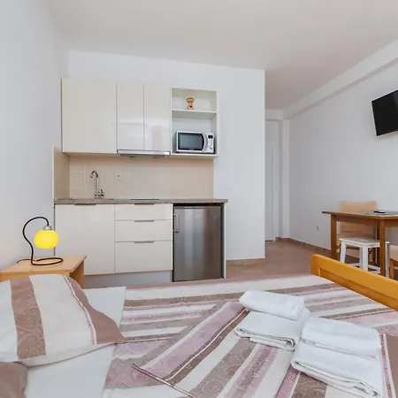 Apartamento By The Sea Rogoznica, Omis - 23105 Lokva Rogoznica
